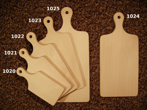 Cutting board with handle